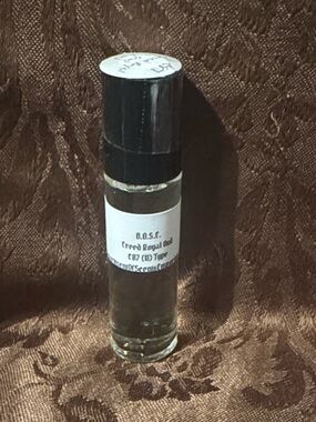 Royal Oud (U) Type 1/3 Oz Fragrance Oil